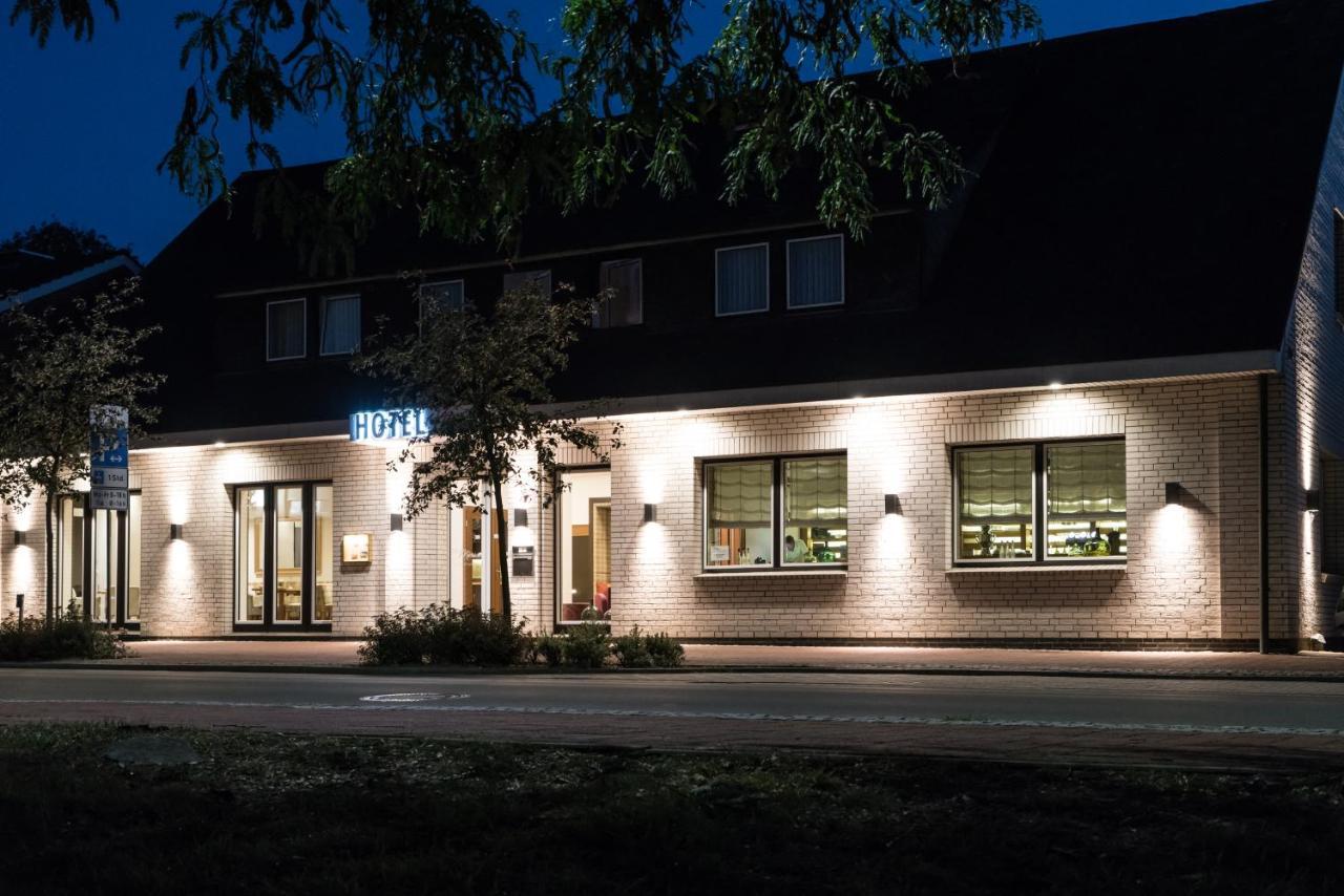 马蒂亚斯酒店 Gnarrenburg 外观 照片